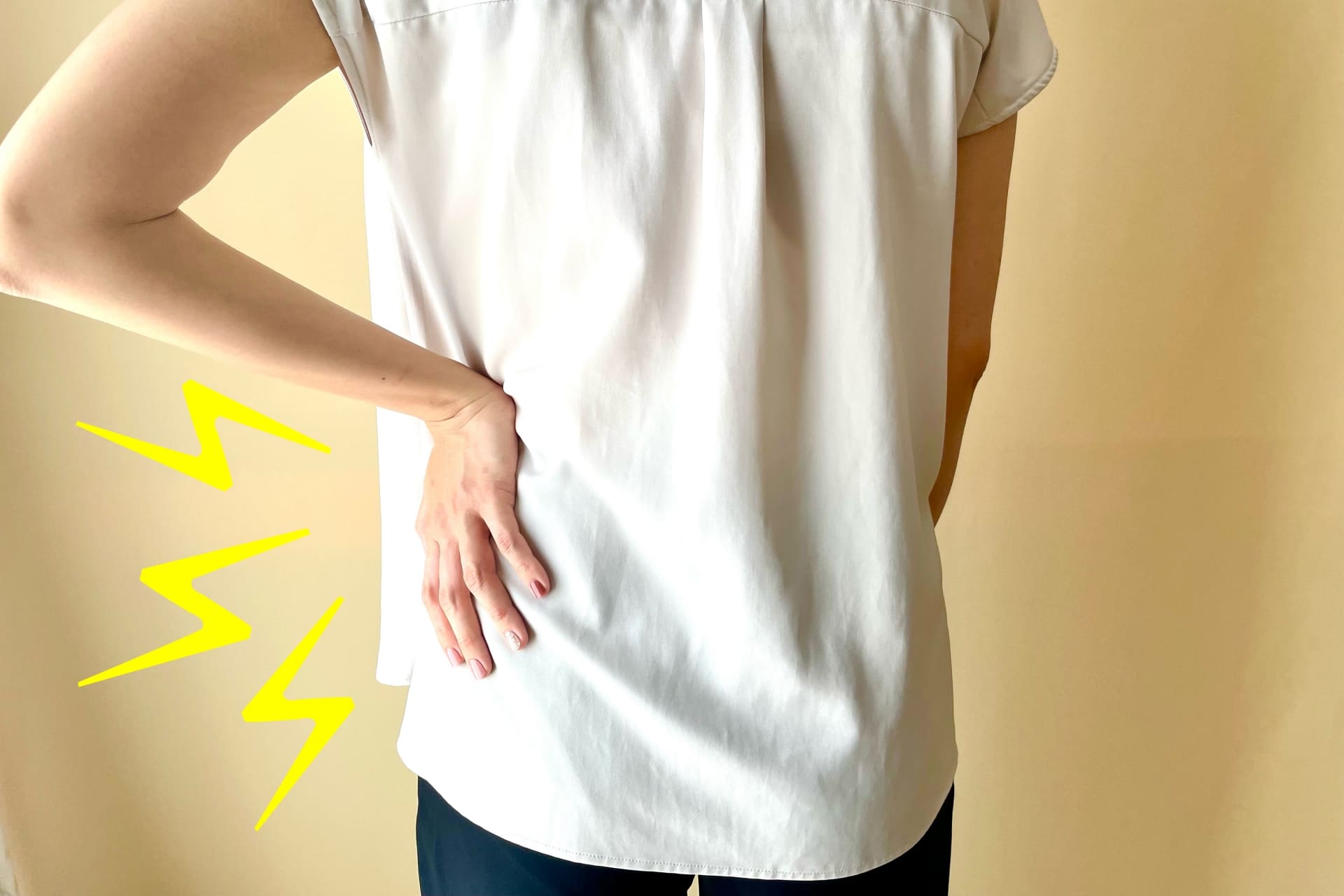 背中のしつこいコリや痛みは、内臓が原因かもしれません