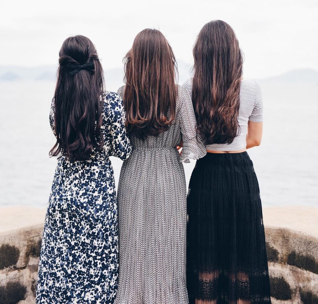 姿勢美人は立ち姿で決まる！猫背矯正整体