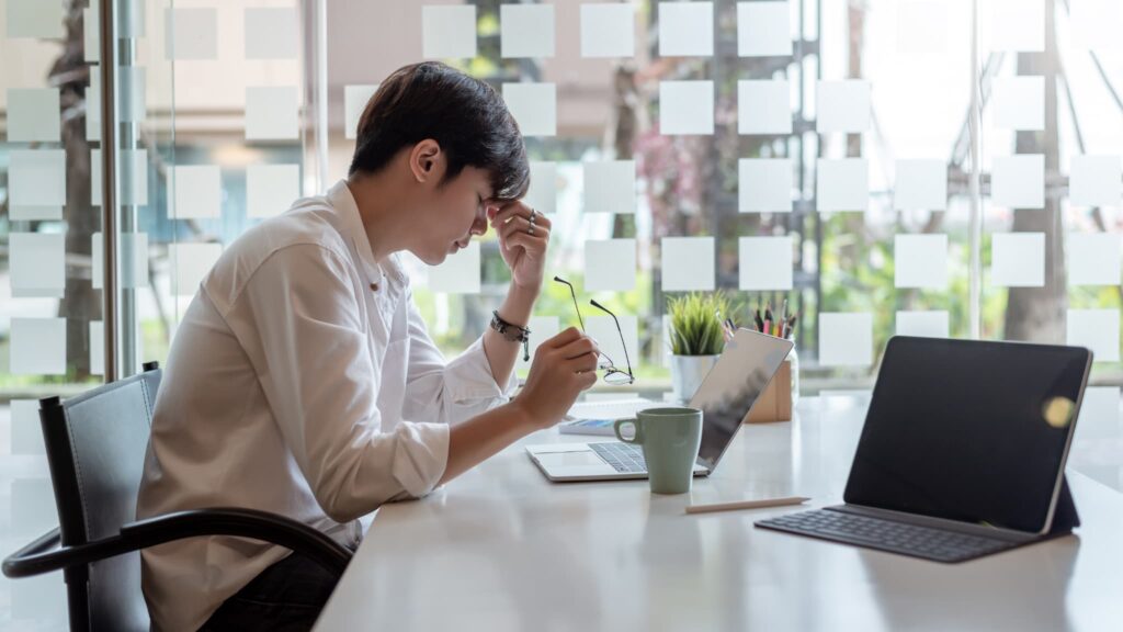 年齢のせいにされやすい不調の正体：体は「変わる時期」に来ている