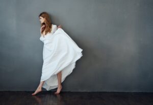 意味の再構築か、身体の解放か：ホリスティックな回復への対話